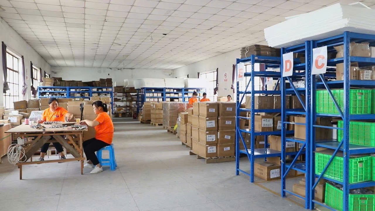 Nhà máy lắp ráp và phân loại